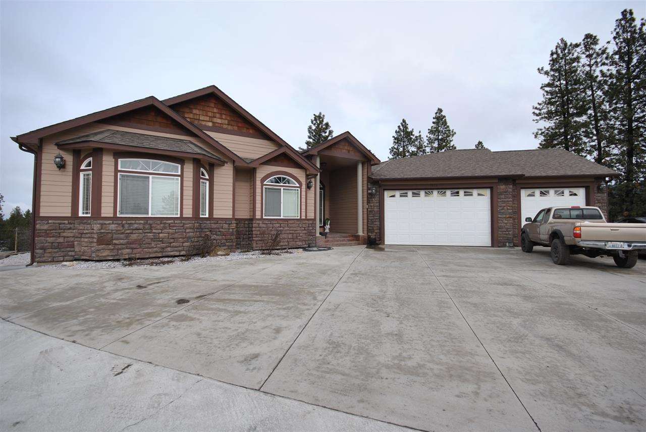 7011 North Adams Road Spokane, WA 99217 - Photo 2 of 20