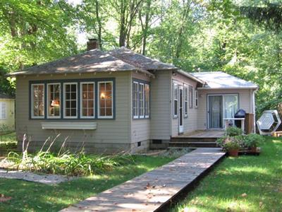 16032 Lakeshore Road, Unit G Union Pier, MI 49129 - Photo 1 of 3 Primary Photo