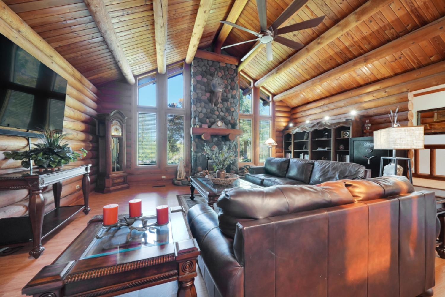 391 Spyglass Road Valley Springs, CA 95252 - Photo 9 of 30 a outdoor living space with furniture