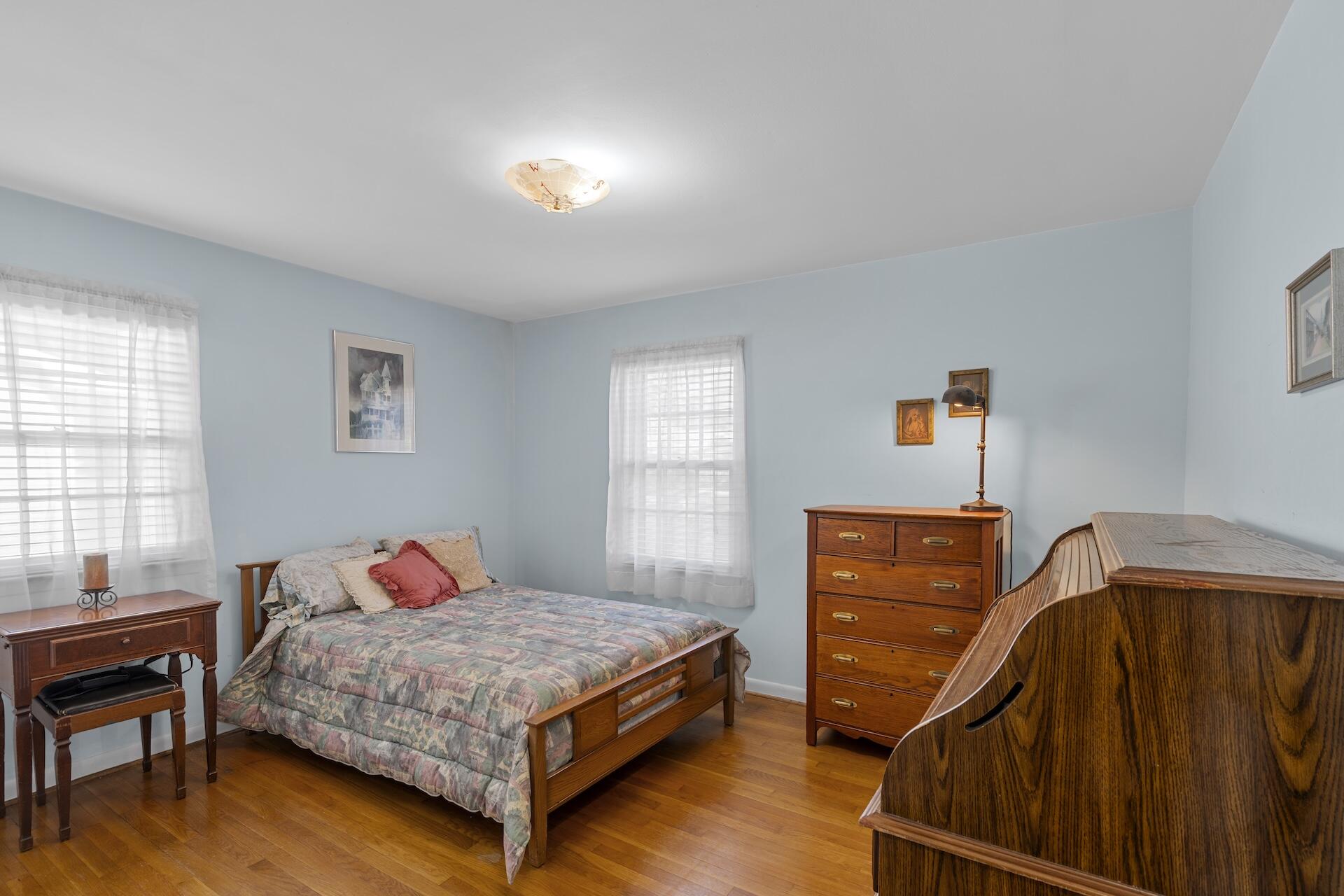 1318 New Castle Street Charleston, SC 29407 - Photo 20 of 29 Bedroom
