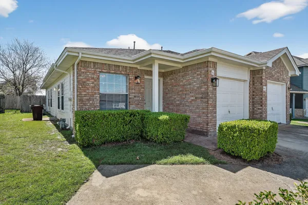 $1,650 | 2831 Southampton Way, Round Rock, TX 78664