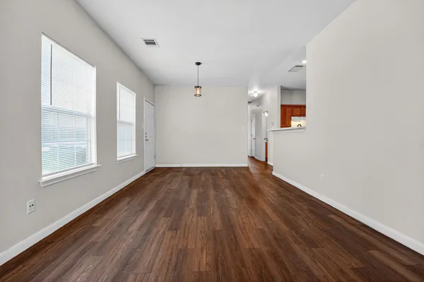 $1,650 | 2831 Southampton Way, Round Rock, TX 78664