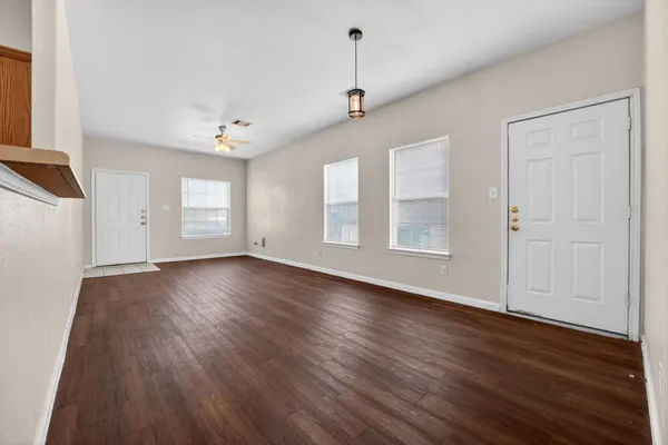 $1,650 | 2831 Southampton Way, Round Rock, TX 78664