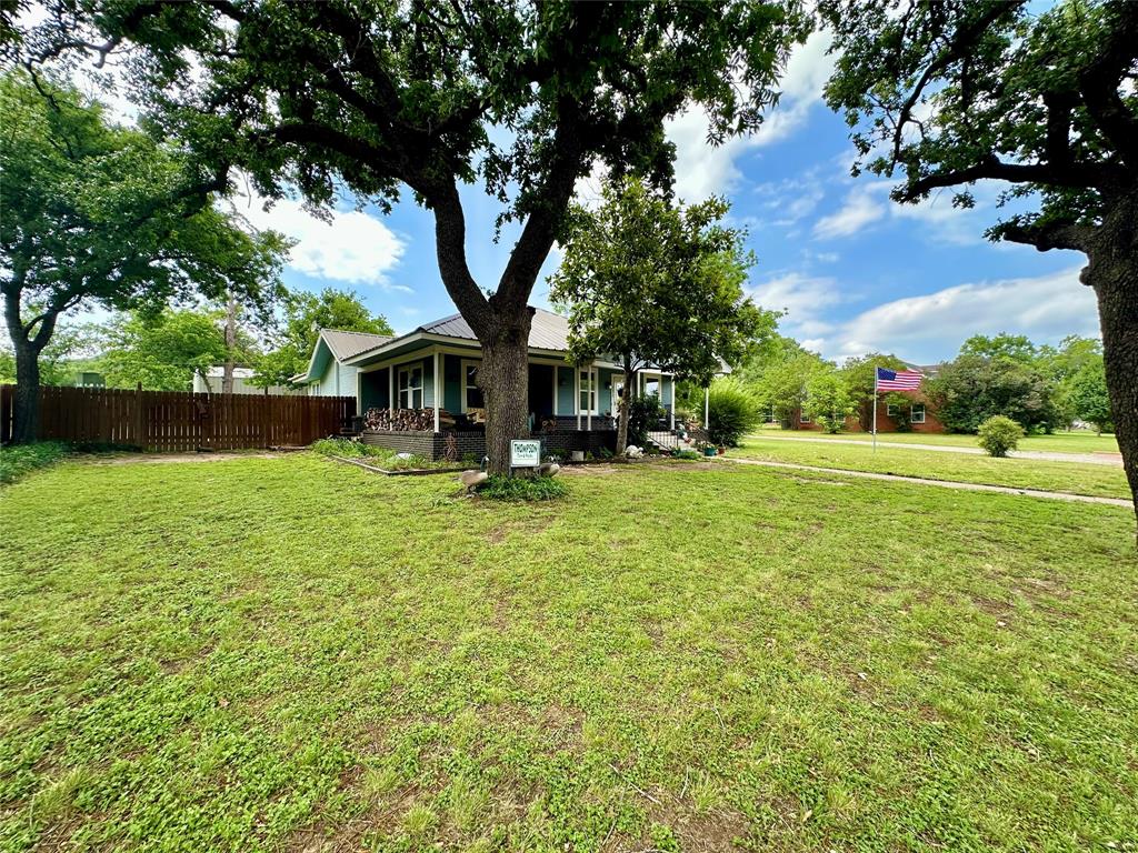 121 North Homer Street Ranger, TX 76470 - Photo 36 of 37