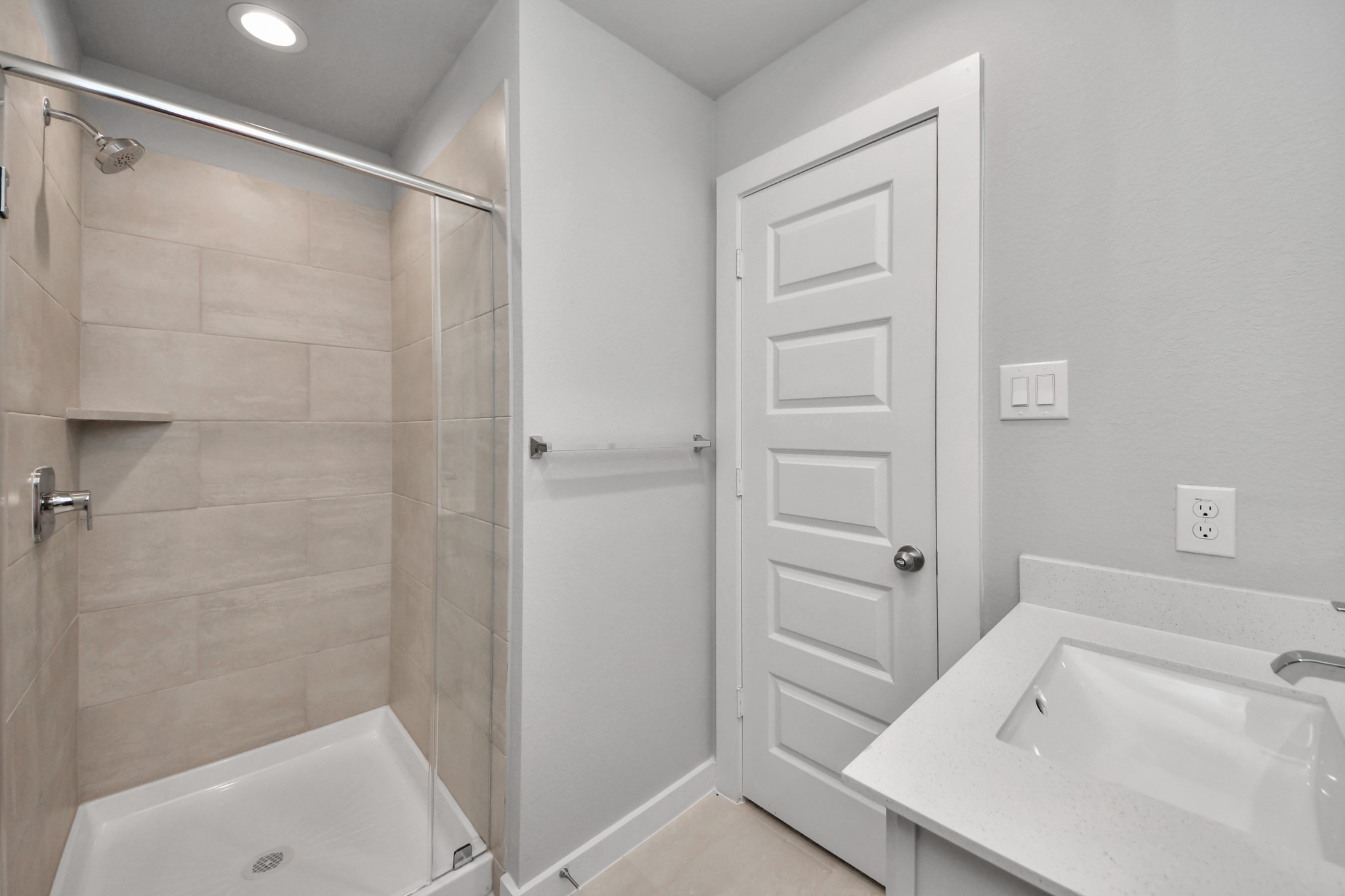 2946 Burris Park Drive Spring, TX 77373 - Photo 36 of 45 a bathroom with a tub and shower