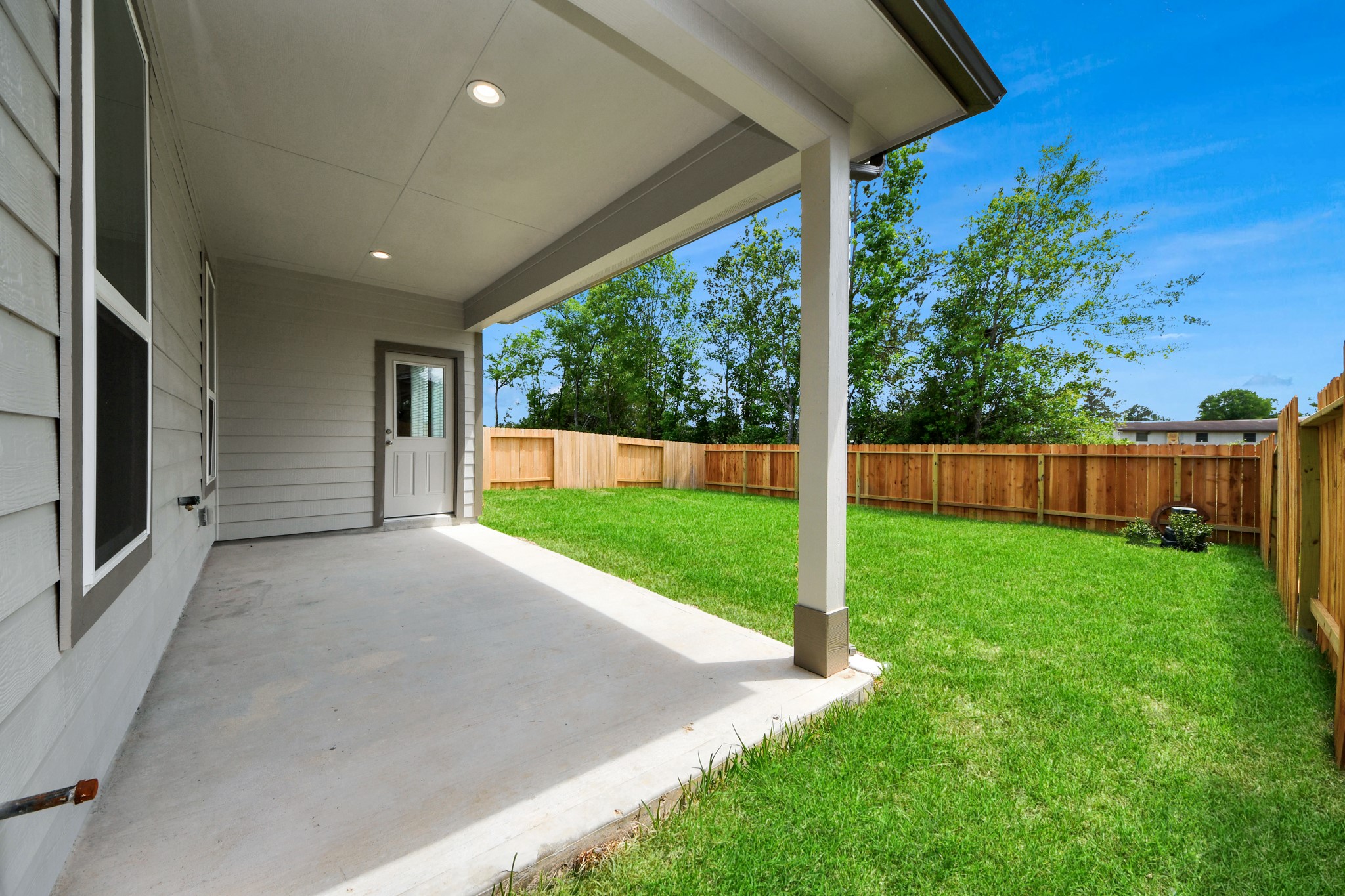 2946 Burris Park Drive Spring, TX 77373 - Photo 41 of 45 a view of a house with backyard