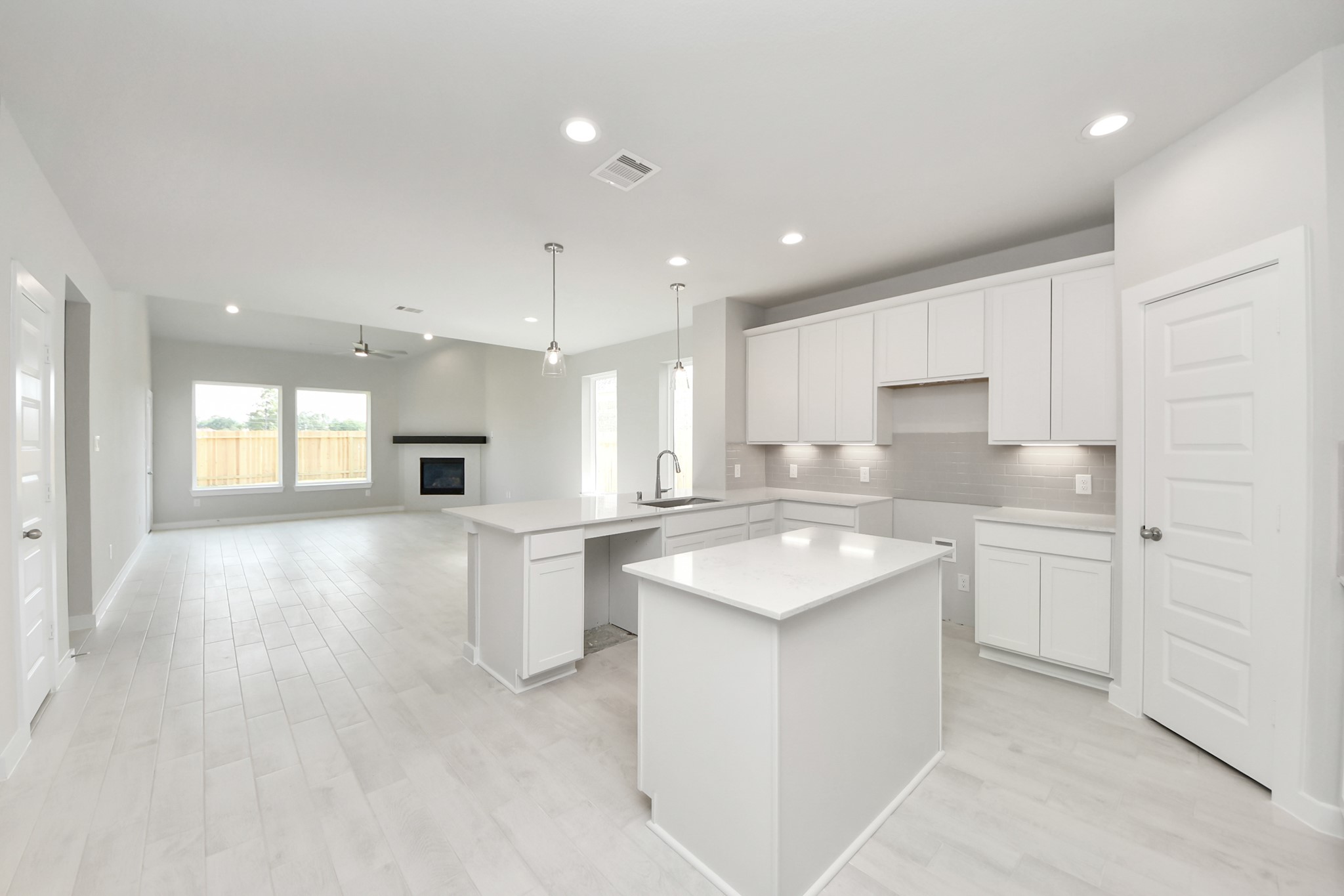 2946 Burris Park Drive Spring, TX 77373 - Photo 6 of 37 a kitchen with a sink stove and cabinets