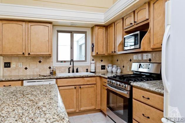 5325 Surfrider Way Oxnard, CA 93035 - Photo 9 of 23 Additional Photo