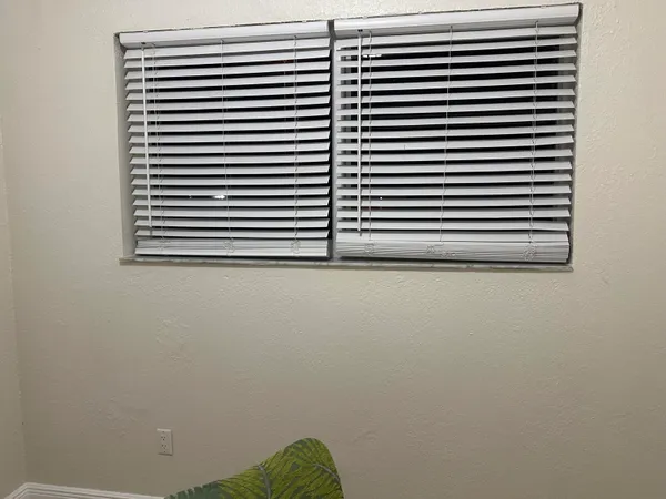 $1,800 | 225 Northwest 125th Street, North Miami, FL 33168