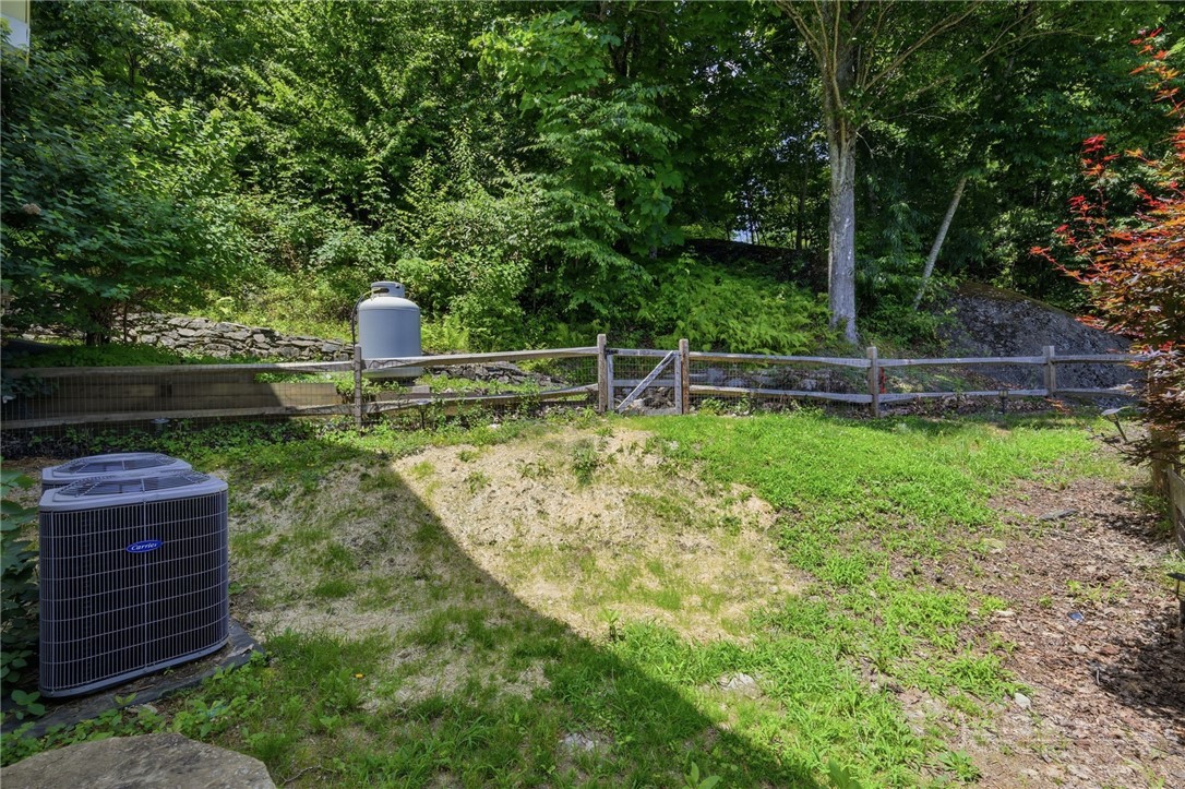 107 Glen View Road Boone, NC 28607 - Photo 44 of 49