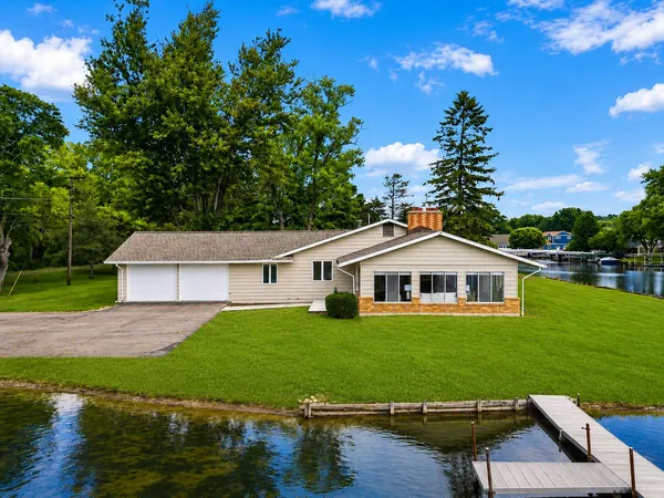 $1,198,000 | 11243 Wynns Road, Pinckney, MI 48169