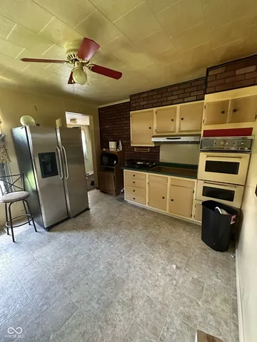 $57,500 | 2012 1st Avenue, Terre Haute, IN 47807