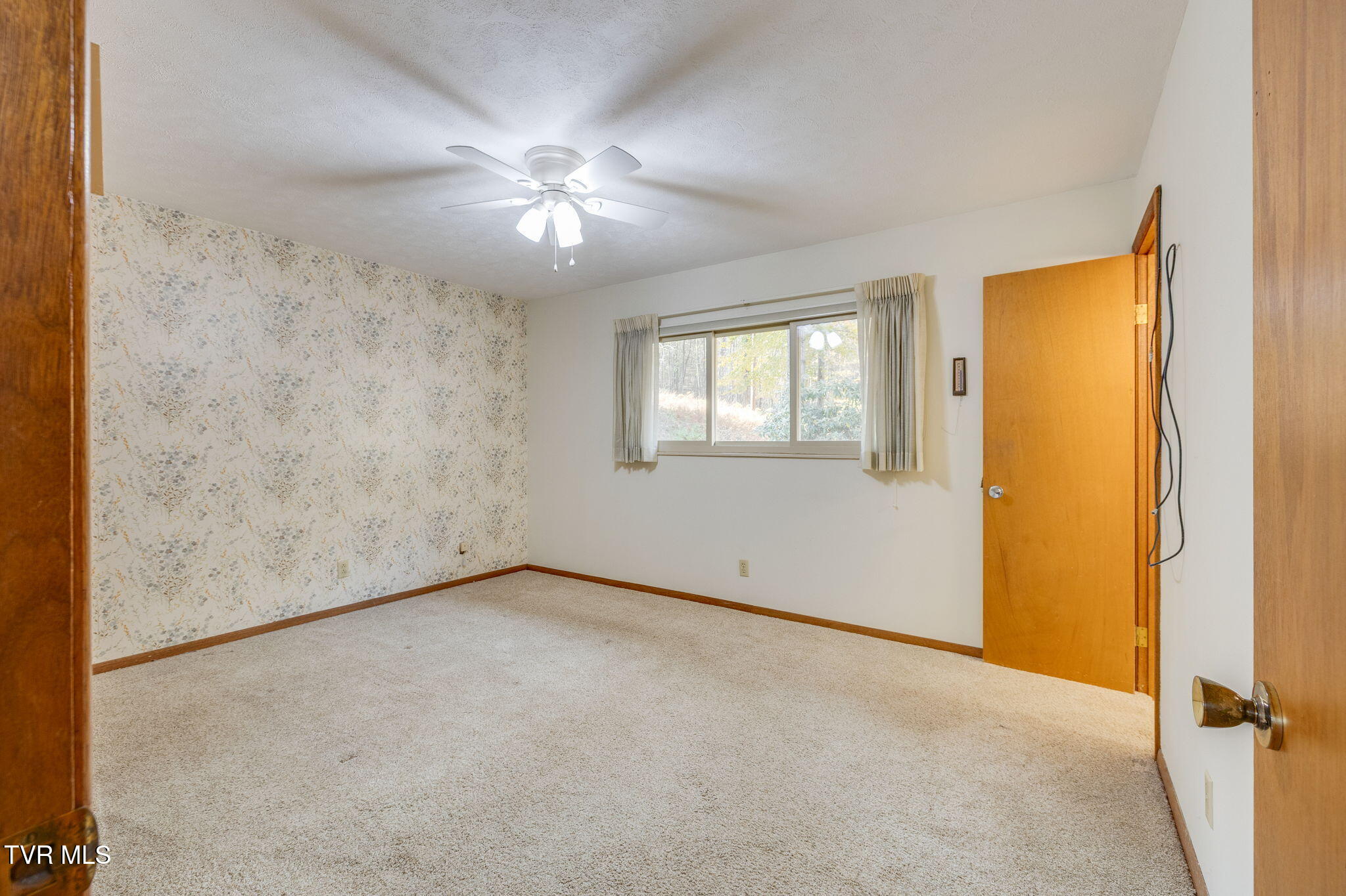 4422 Rustic Way Kingsport, TN 37664 - Photo 17 of 36 017