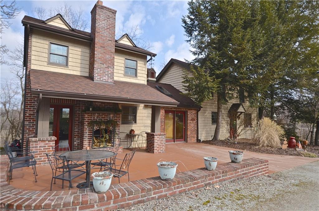 134 Gill Hall Road Clairton, PA 15025 - Photo 1 of 24 Gallery Image 1