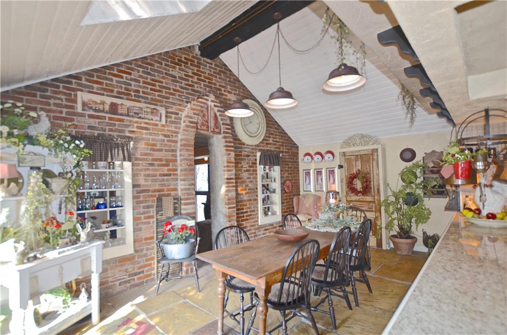 134 Gill Hall Road Clairton, PA 15025 - Photo 7 of 24 Gallery Image 7