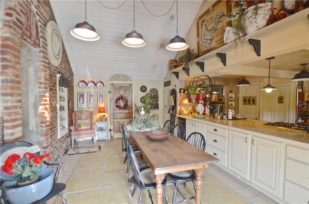134 Gill Hall Road Clairton, PA 15025 - Photo 8 of 24 Gallery Image 8
