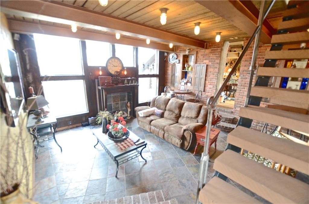 134 Gill Hall Road Clairton, PA 15025 - Photo 10 of 24 Gallery Image 10