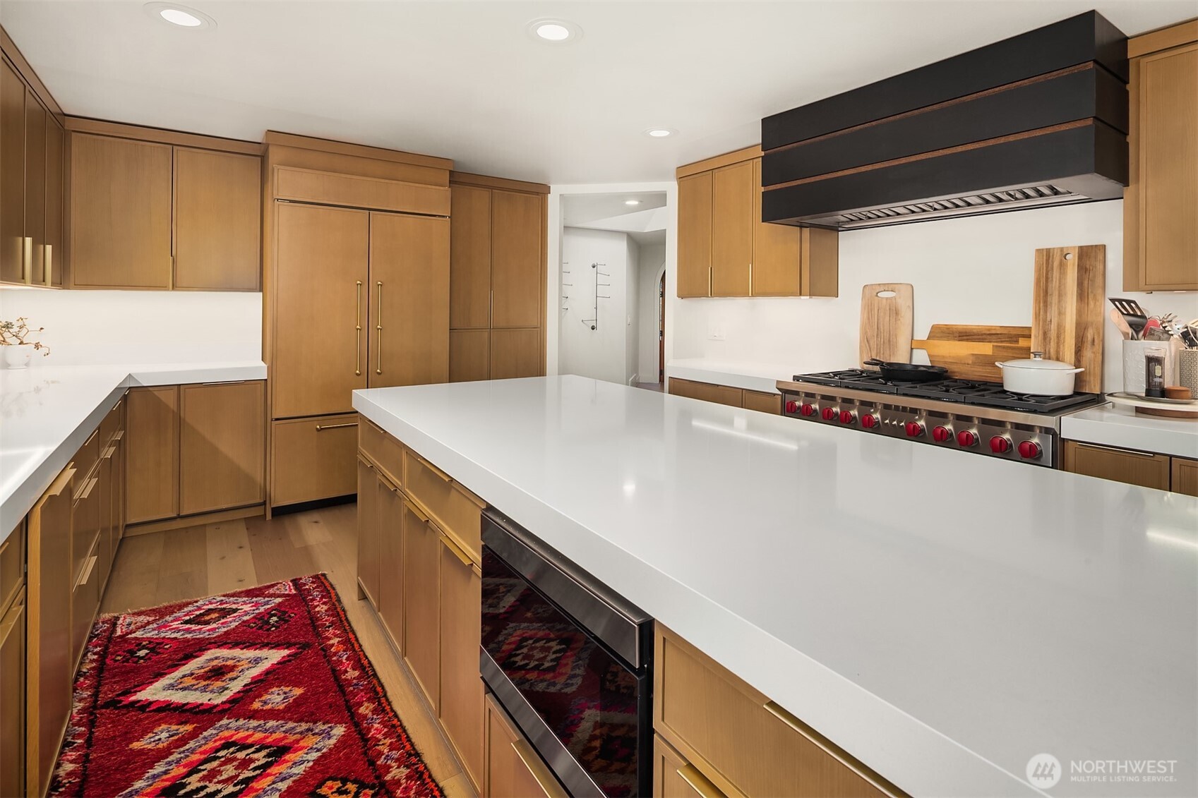 19303 Olympic View Drive Edmonds, WA 98020 - Photo 14 of 40