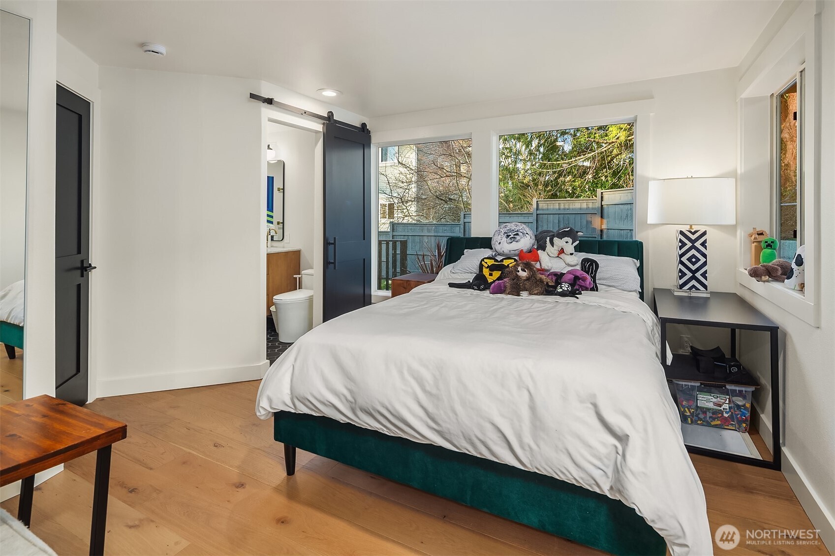 19303 Olympic View Drive Edmonds, WA 98020 - Photo 25 of 40