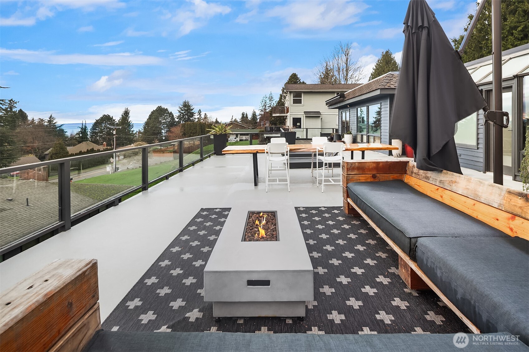 19303 Olympic View Drive Edmonds, WA 98020 - Photo 33 of 40