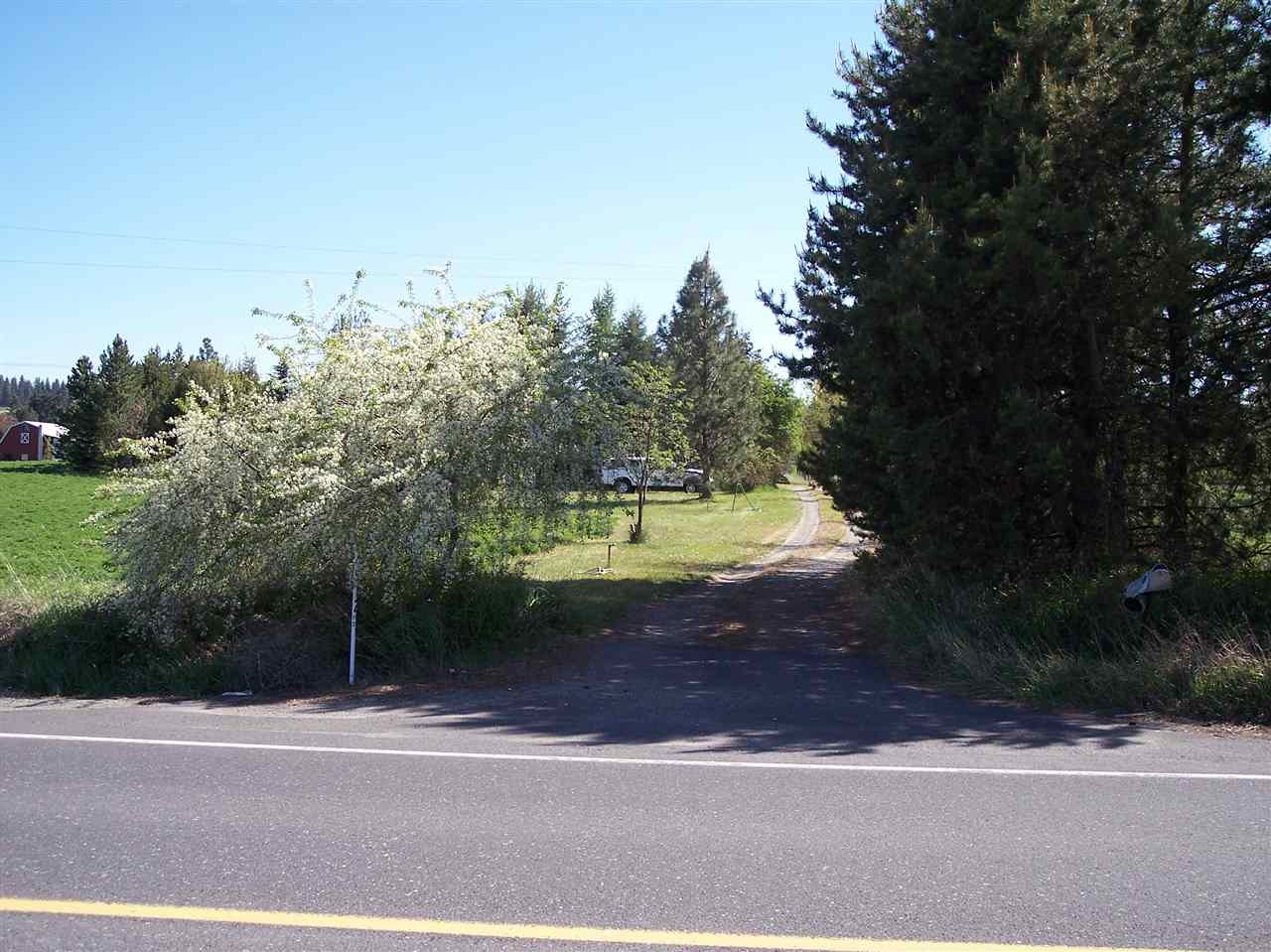 4912 East Peone Road Mead, WA 99021 - Photo 3 of 6
