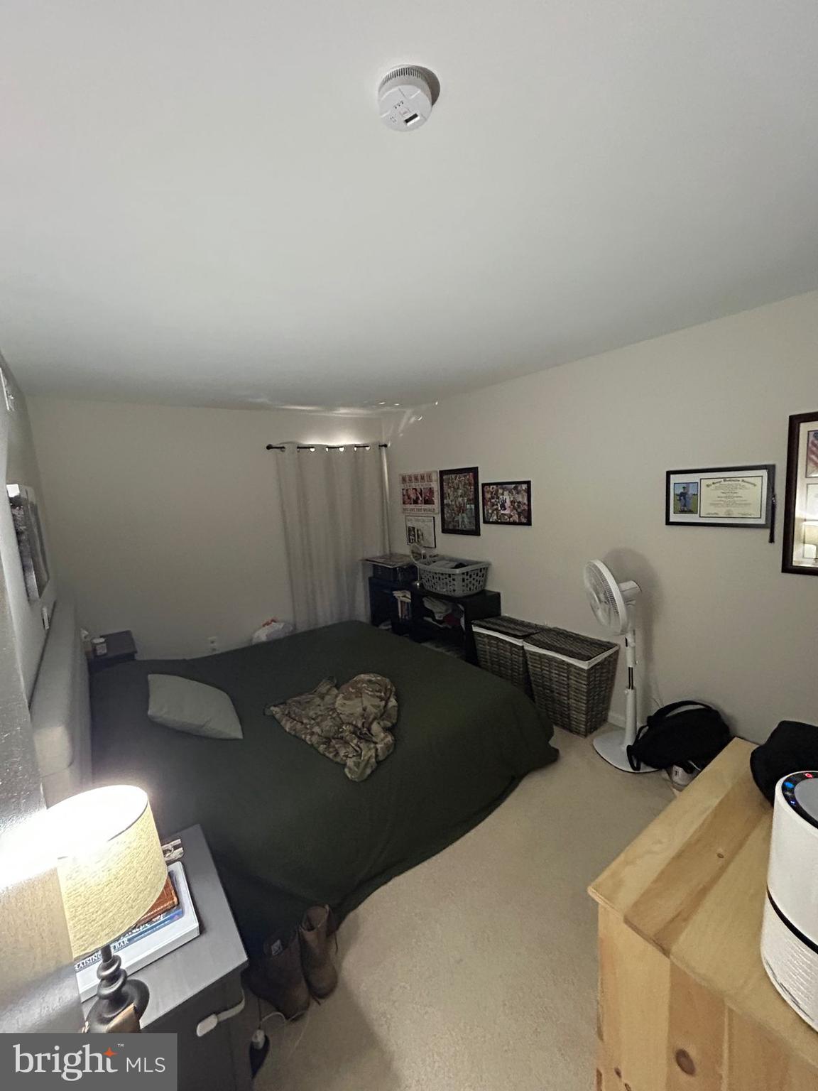 5821 E Royal Ridge Drive, Unit E Springfield, VA 22152 - Photo 13 of 20 a living room with furniture
