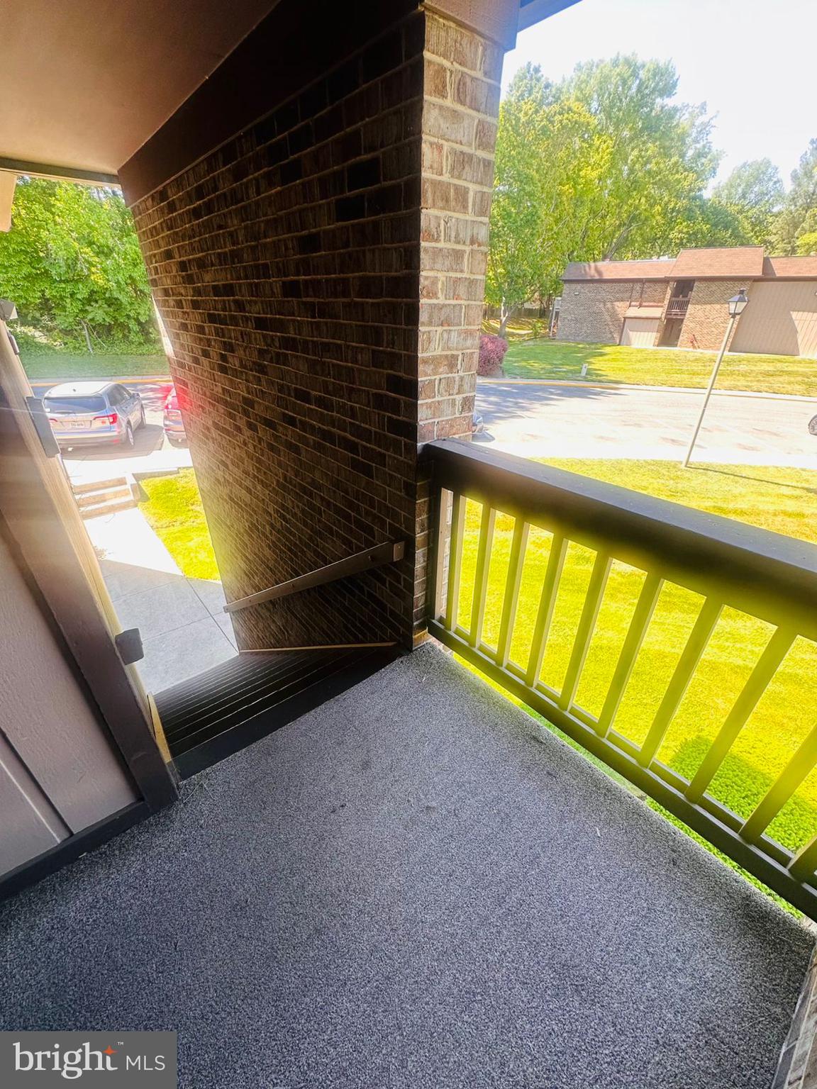 5821 E Royal Ridge Drive, Unit E Springfield, VA 22152 - Photo 4 of 20 a view of swimming pool with a patio