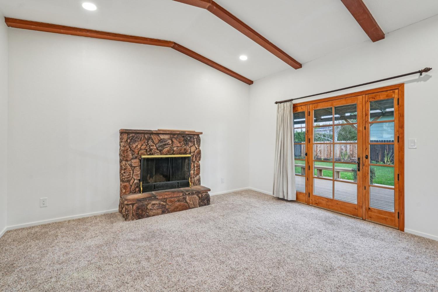 4344 Walali Way Fair Oaks, CA 95628 - Photo 7 of 41