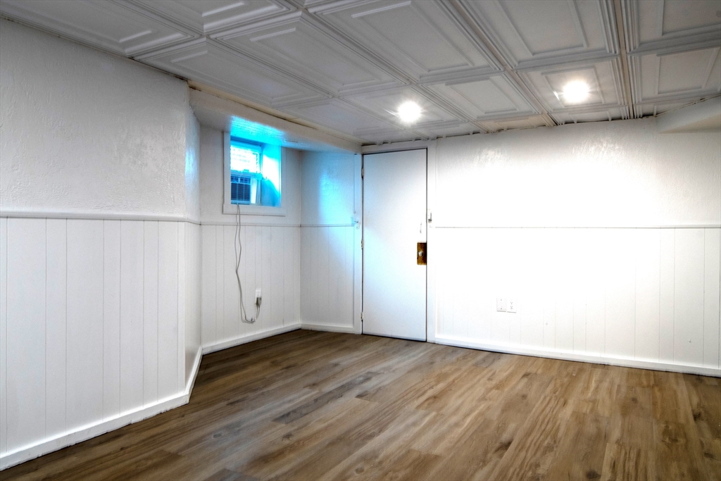 5 Stoneland Road, Unit 4 Worcester, MA 01603 - Photo 2 of 4