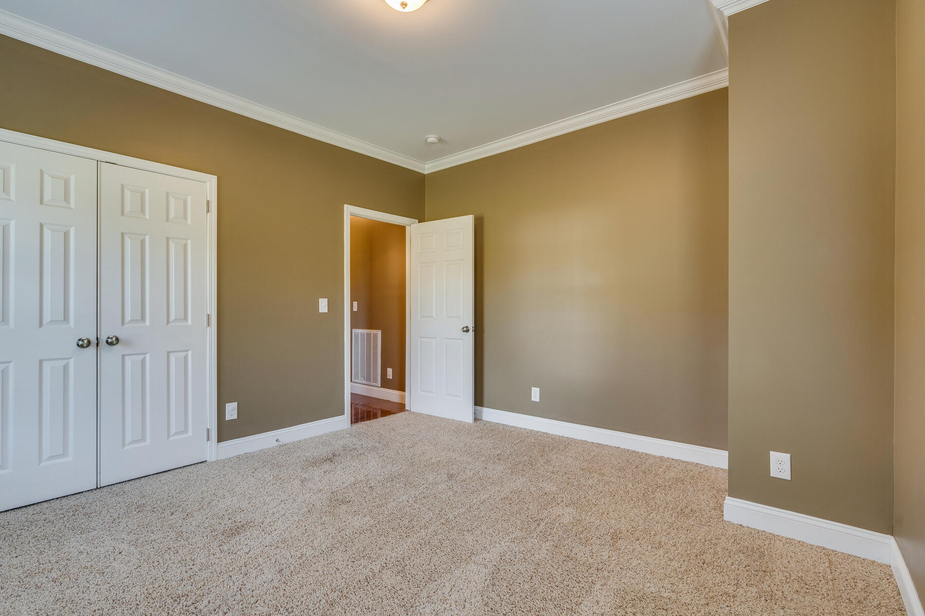 272 Steel Bridge Road Elizabethton, TN 37643 - Photo 29 of 73 027