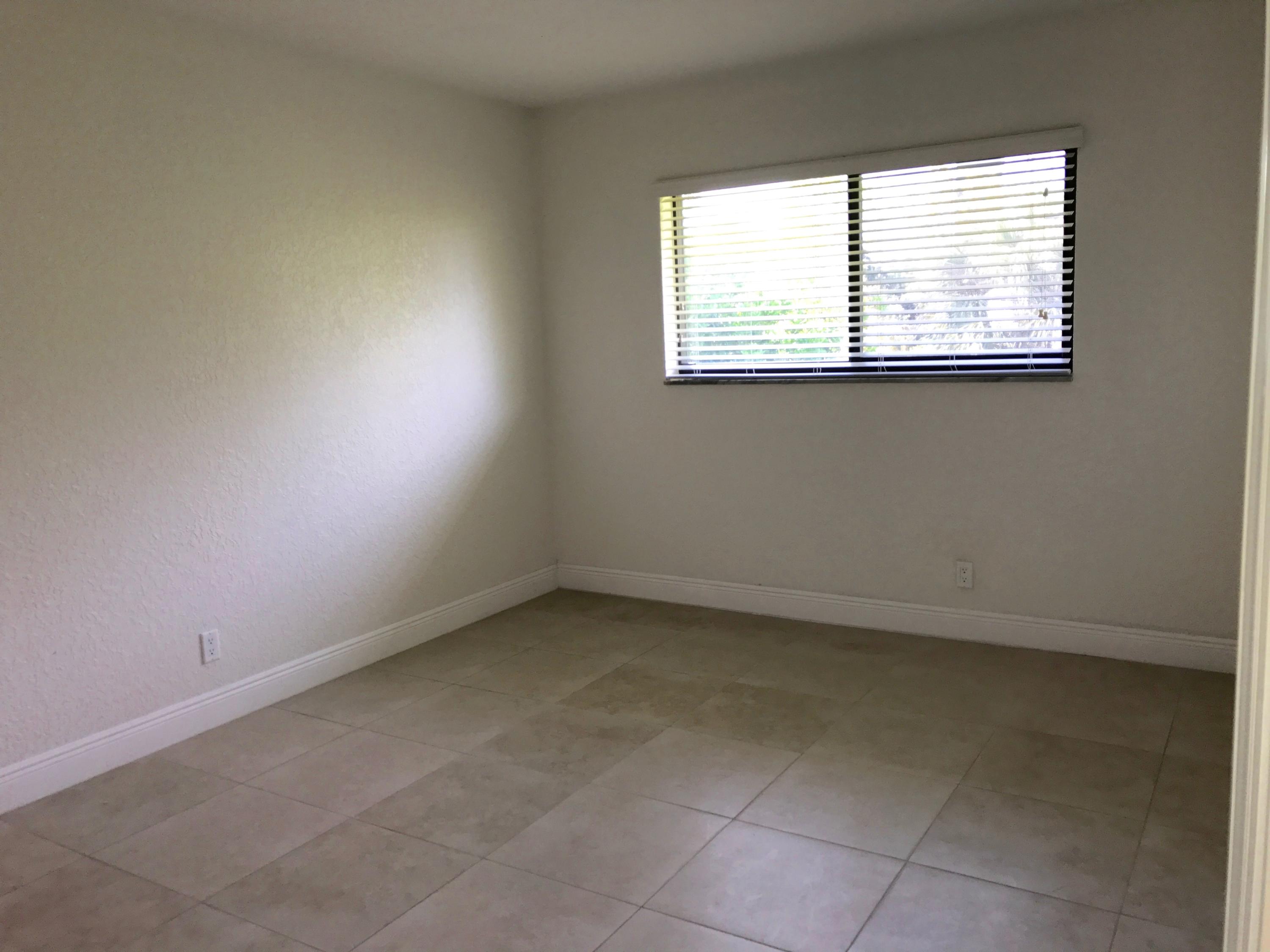 20 Southeast 14th Street, Unit 201 Boca Raton, FL 33432 - Photo 24 of 28 IMG_3336