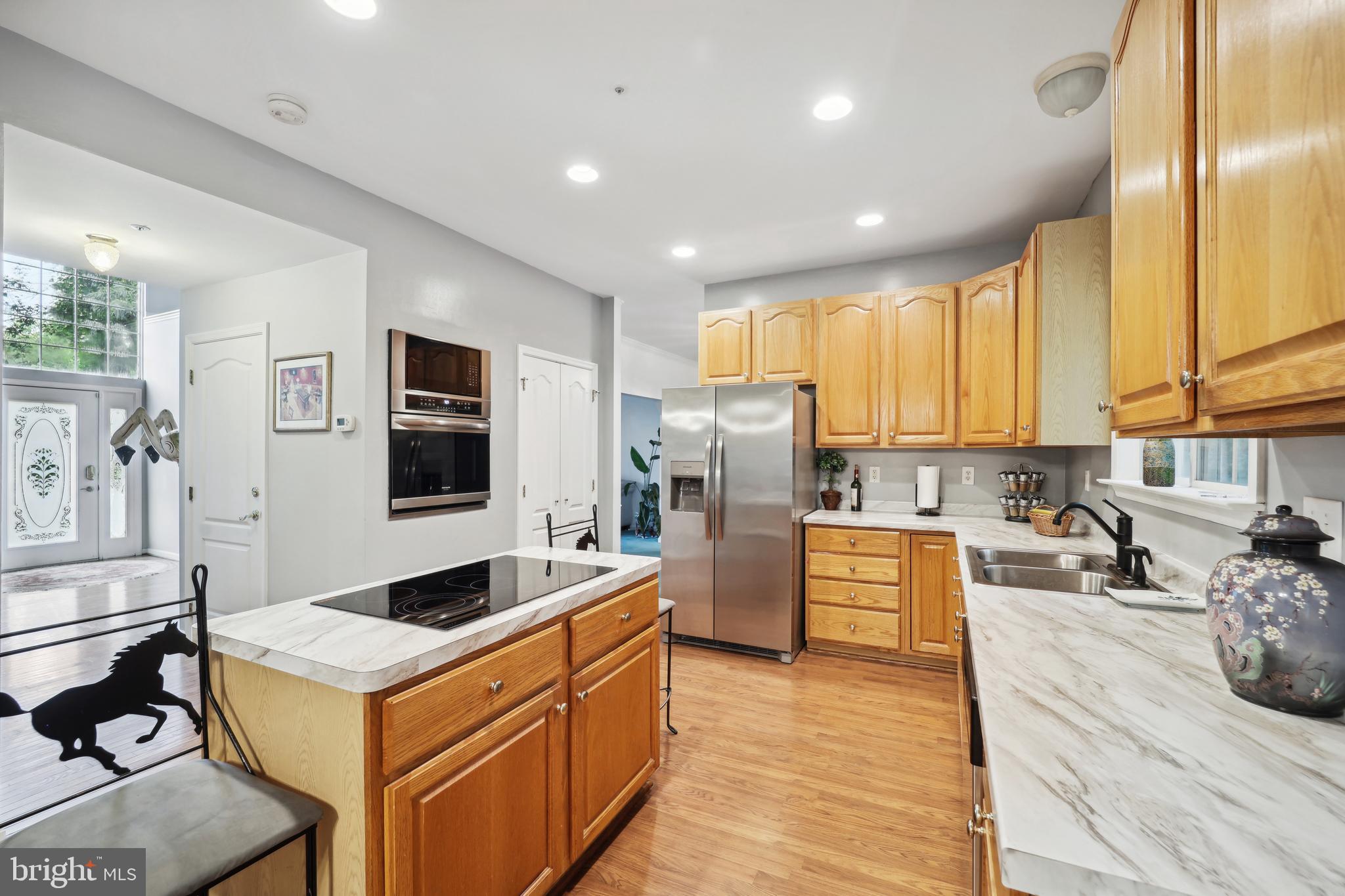 10809 Tippett Road Clinton, MD 20735 - Photo 11 of 48