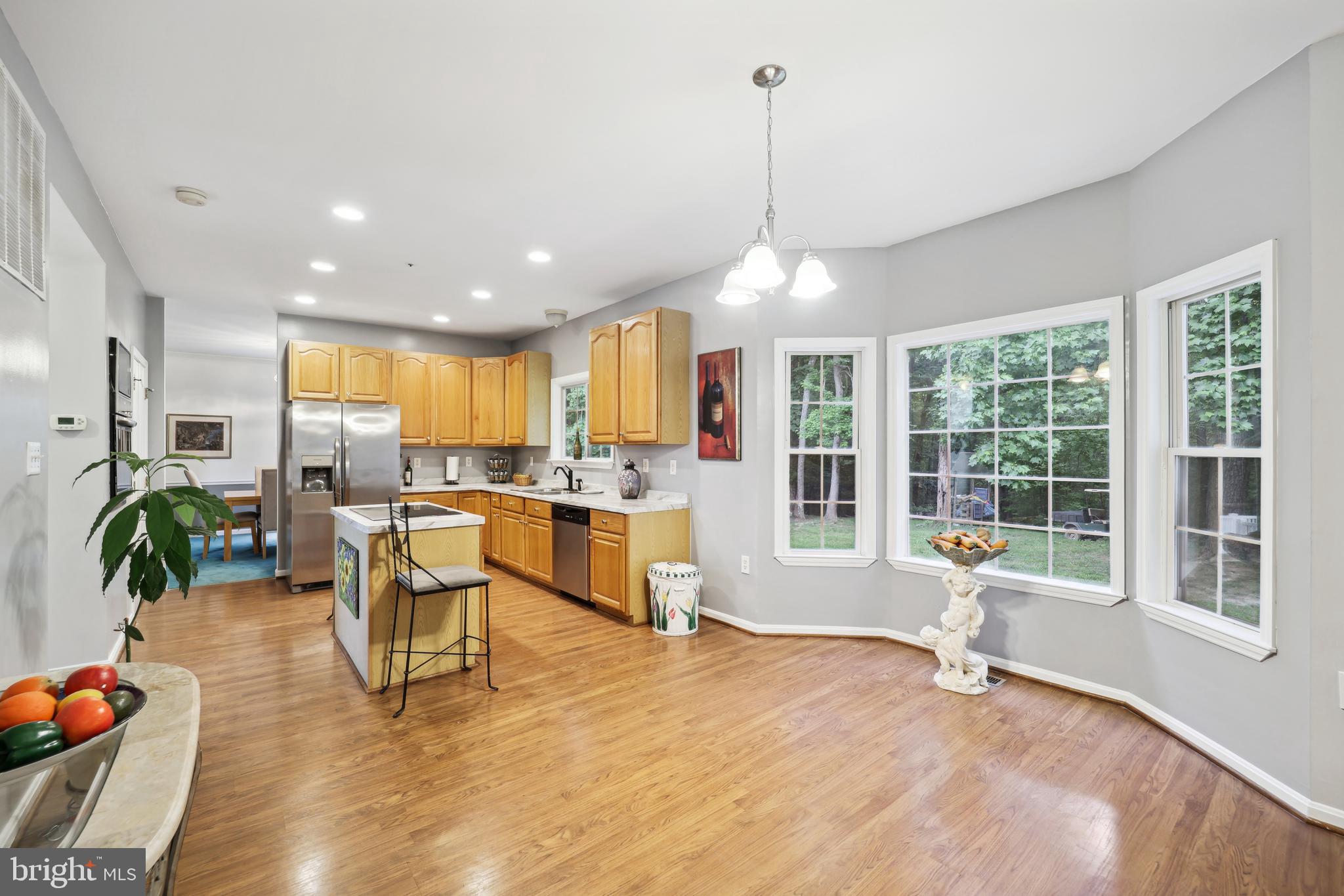 10809 Tippett Road Clinton, MD 20735 - Photo 12 of 48