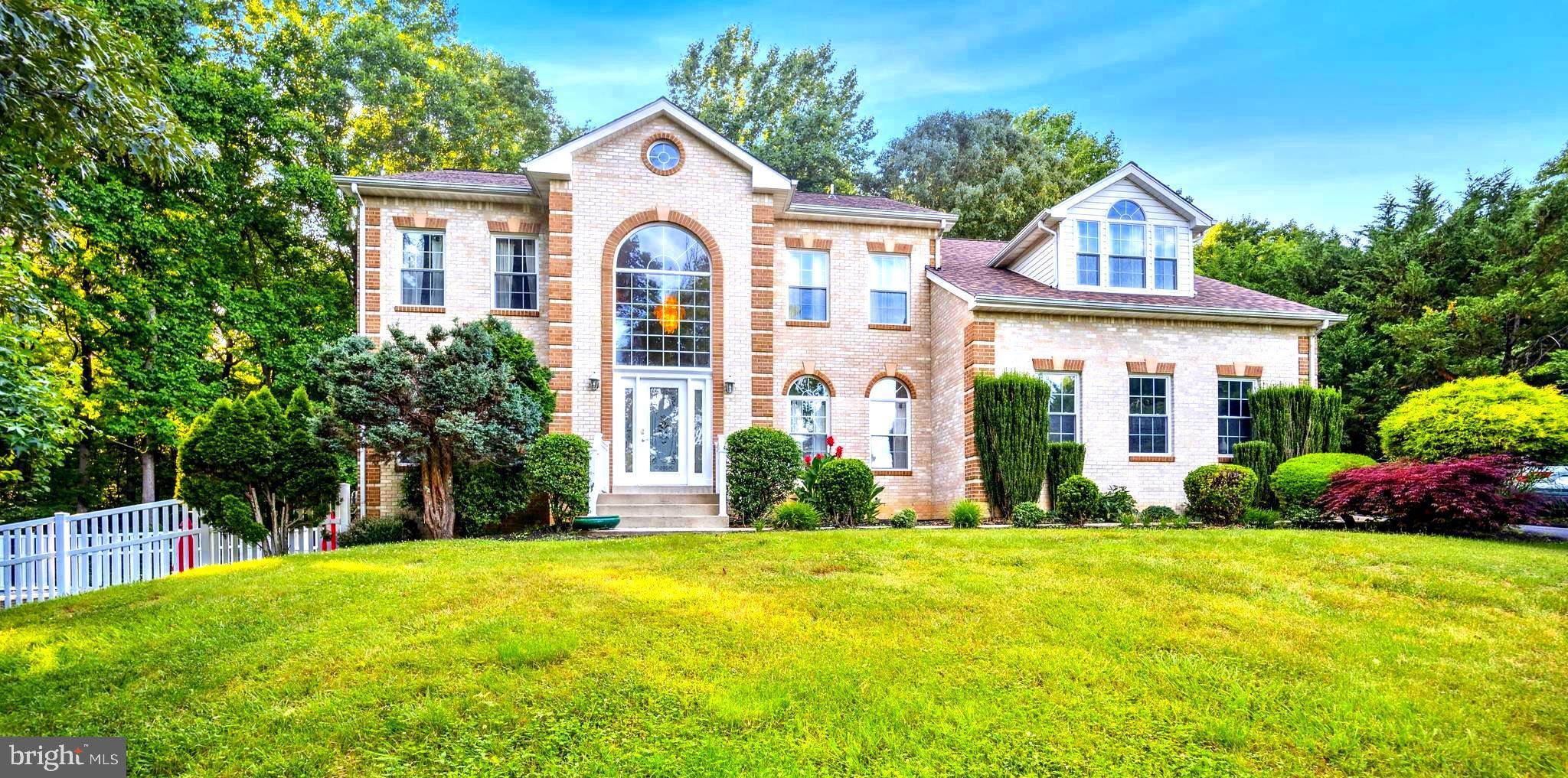 10809 Tippett Road Clinton, MD 20735 - Photo 2 of 48