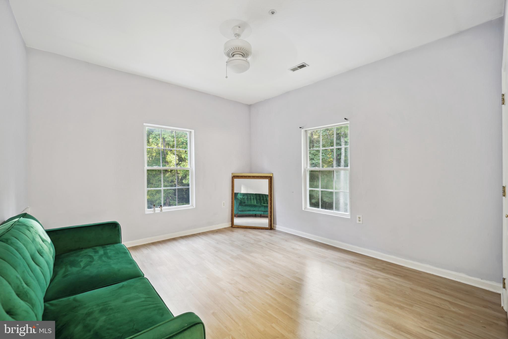 10809 Tippett Road Clinton, MD 20735 - Photo 30 of 48 Upstairs Bedroom #4