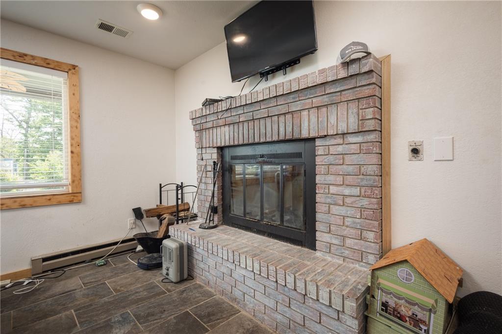28887 Mortensen Road Lincoln, MO 65338 - Photo 12 of 59