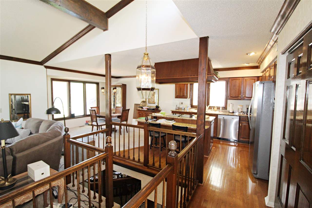 7514 West River Road Flushing, MI 48433 - Photo 5 of 40 50042274-4.JPG