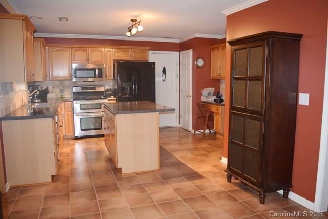 412 St George Road Fort Mill, SC 29708 - Photo 7 of 21
