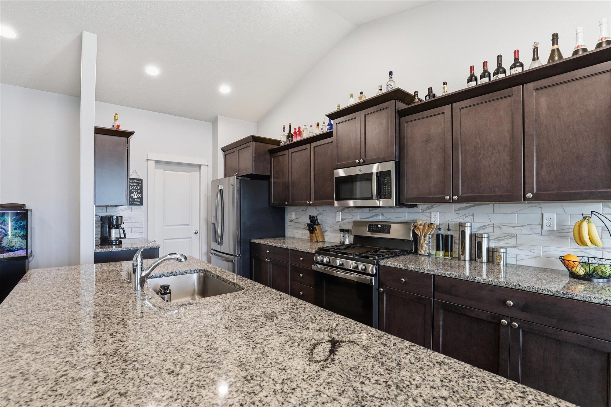 1502 East B Street Deer Park, WA 99006 - Photo 12 of 48