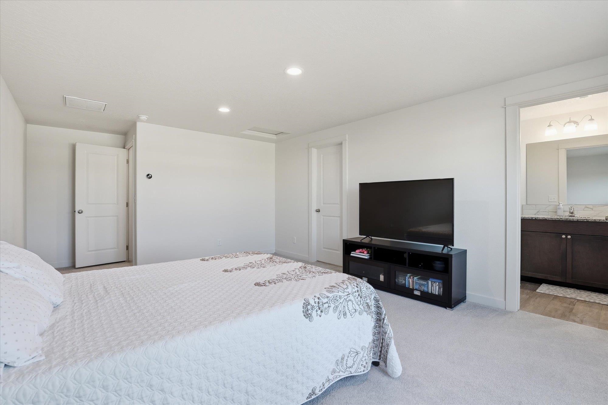 1502 East B Street Deer Park, WA 99006 - Photo 27 of 48