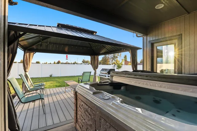 $529,999 | 1502 East B Street, Deer Park, WA 99006