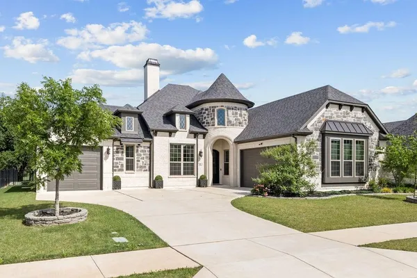 $874,990 | 13924 East Riviera Drive, Fort Worth, TX 76028