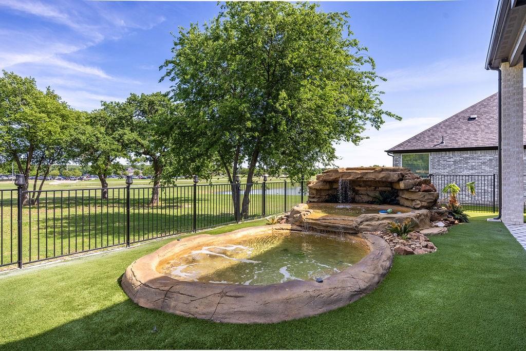 13924 East Riviera Drive Fort Worth, TX 76028 - Photo 32 of 40