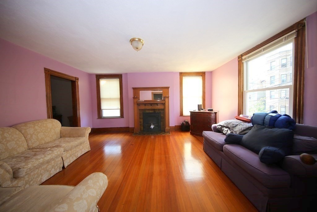 53 Gardner Street Boston, MA 02134 - Photo 13 of 35