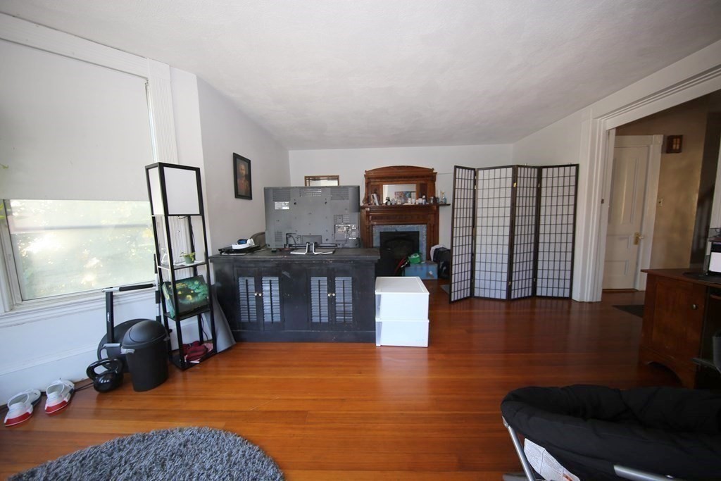 53 Gardner Street Boston, MA 02134 - Photo 17 of 35