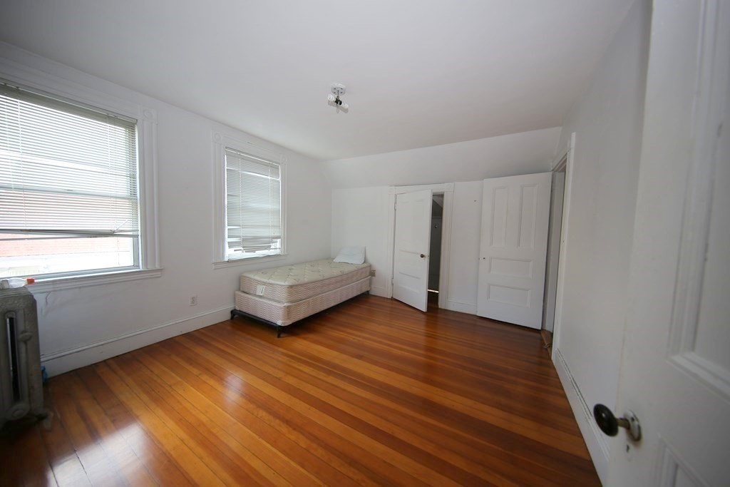 53 Gardner Street Boston, MA 02134 - Photo 22 of 35