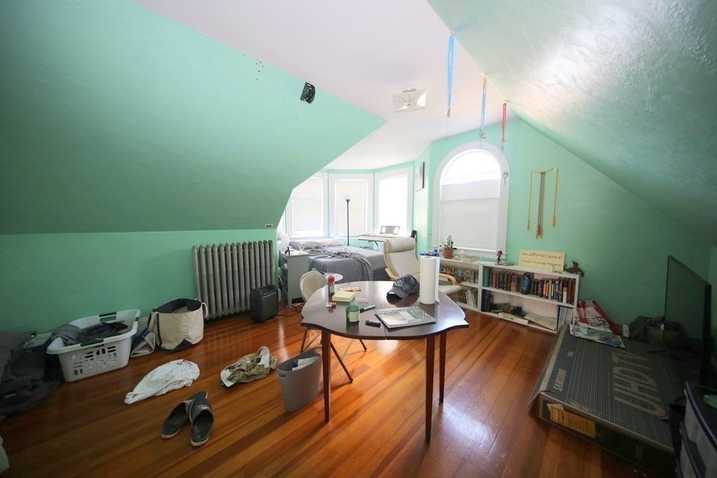 53 Gardner Street Boston, MA 02134 - Photo 23 of 35