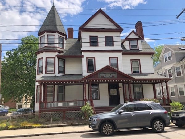 53 Gardner Street Boston, MA 02134 - Photo 3 of 35