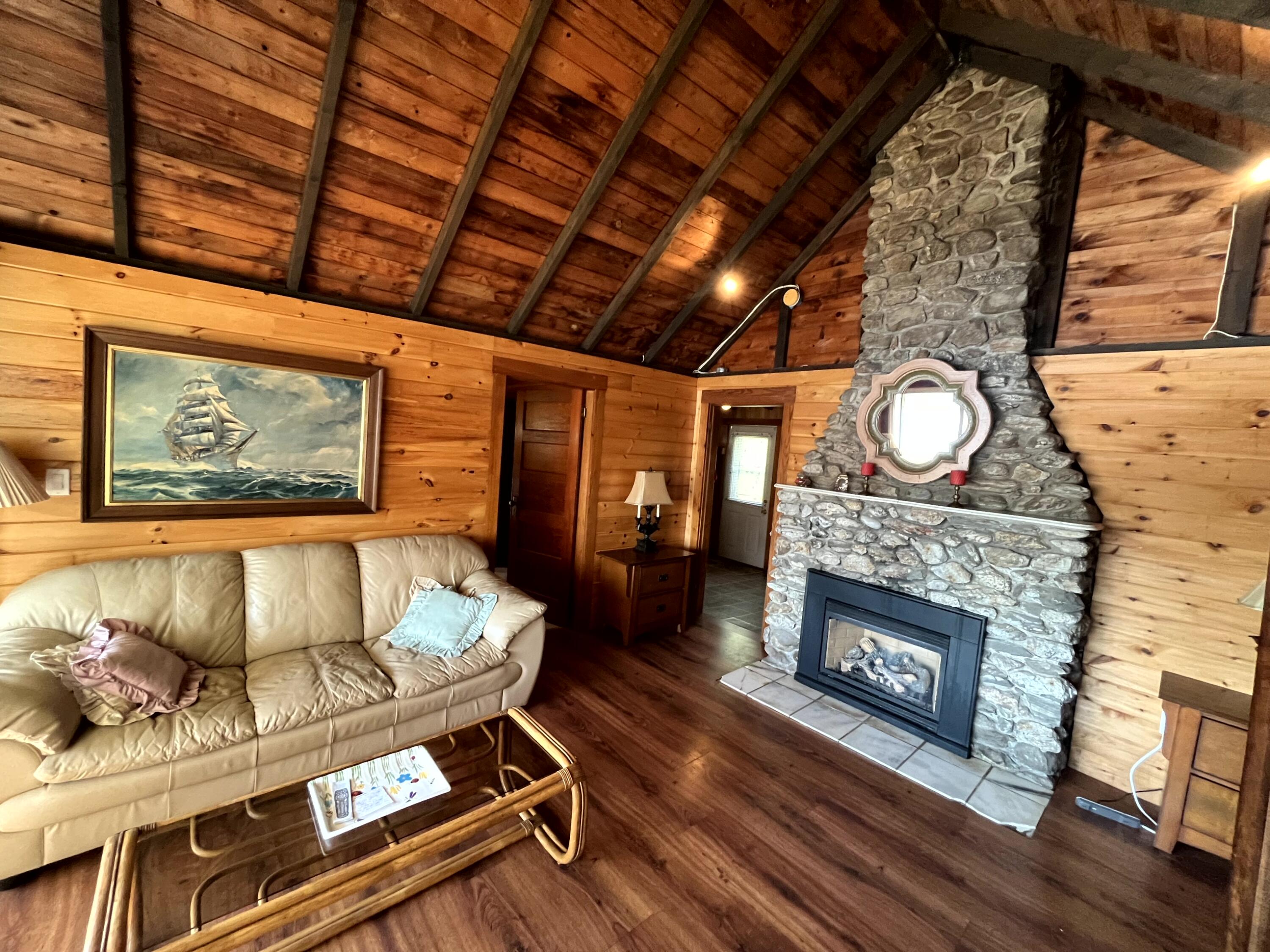 115 61 Fire Road South China, ME 04358 - Photo 15 of 33 15 Living Room