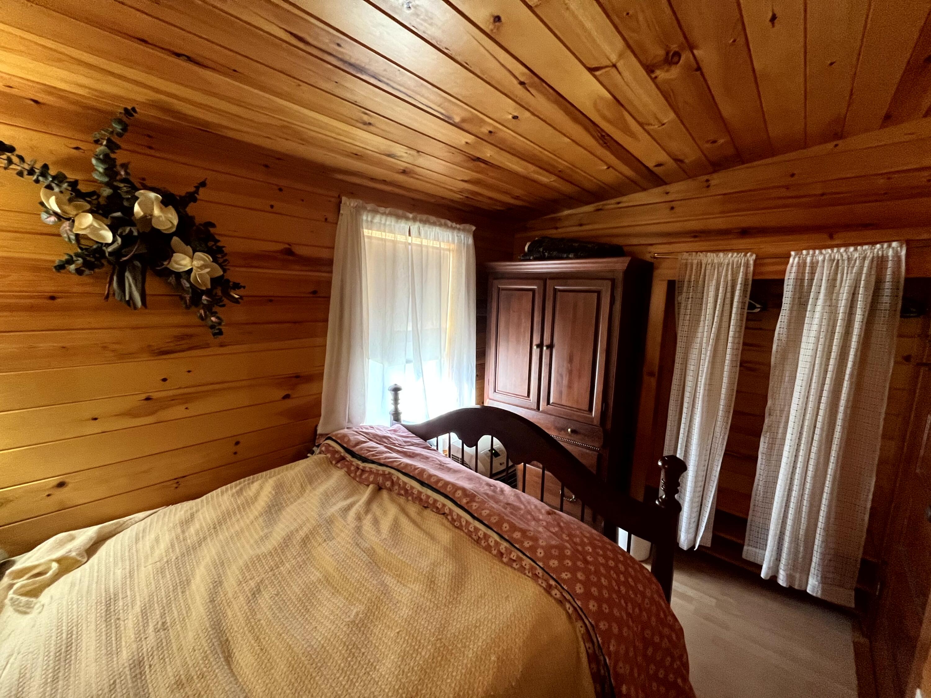 115 61 Fire Road South China, ME 04358 - Photo 19 of 33 19 Bedroom 1